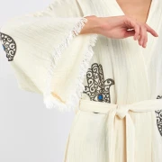 Ivory Shine – Musselin 2-Teiler (Cardigan & Shorts)