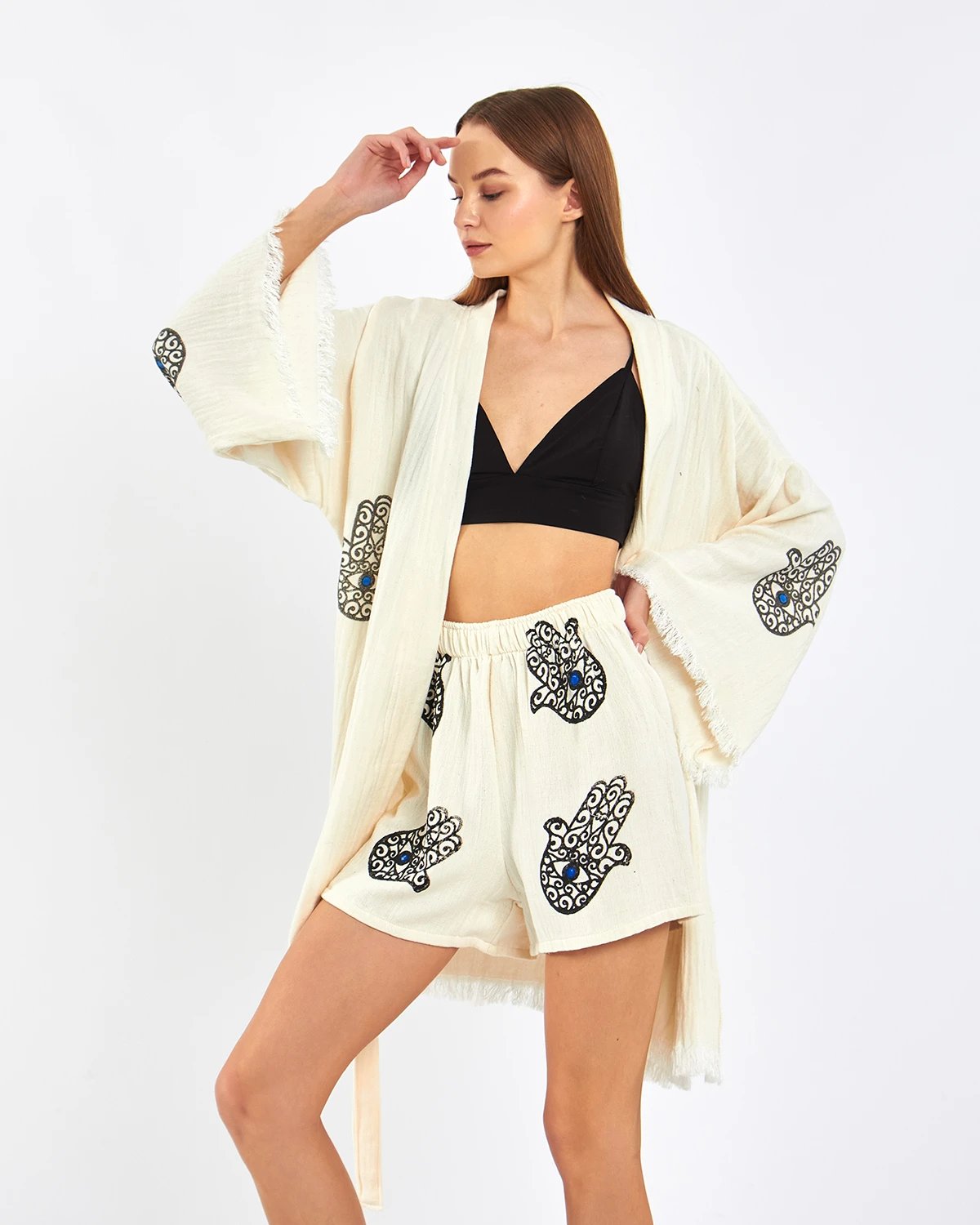 Ivory Shine – Musselin 2-Teiler (Cardigan & Shorts)